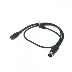 Sega 32X to Mega Drive 1 PACKAPUNCH Stereo Patch cable with female 9 pin